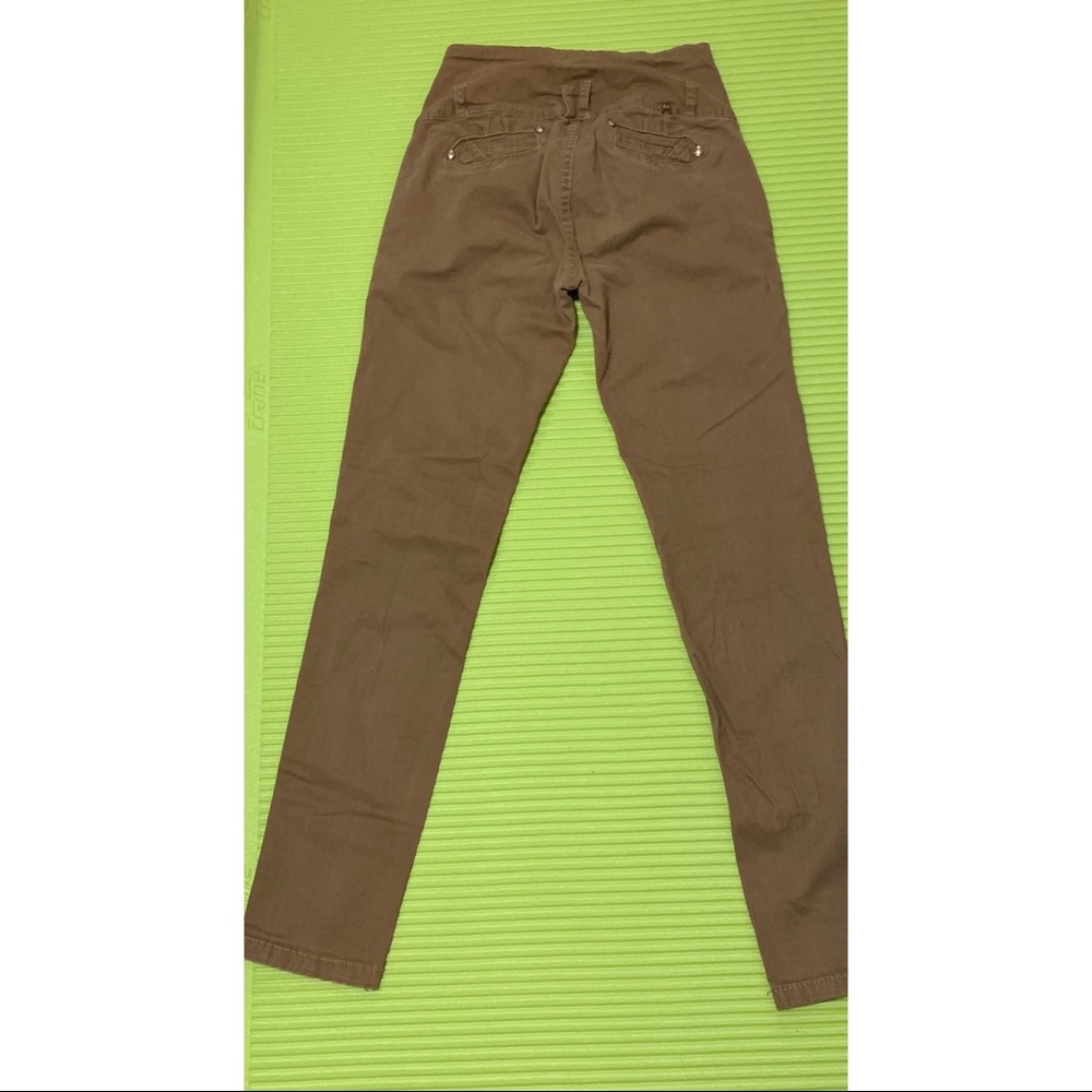 Jeans - Picture 3 of 3